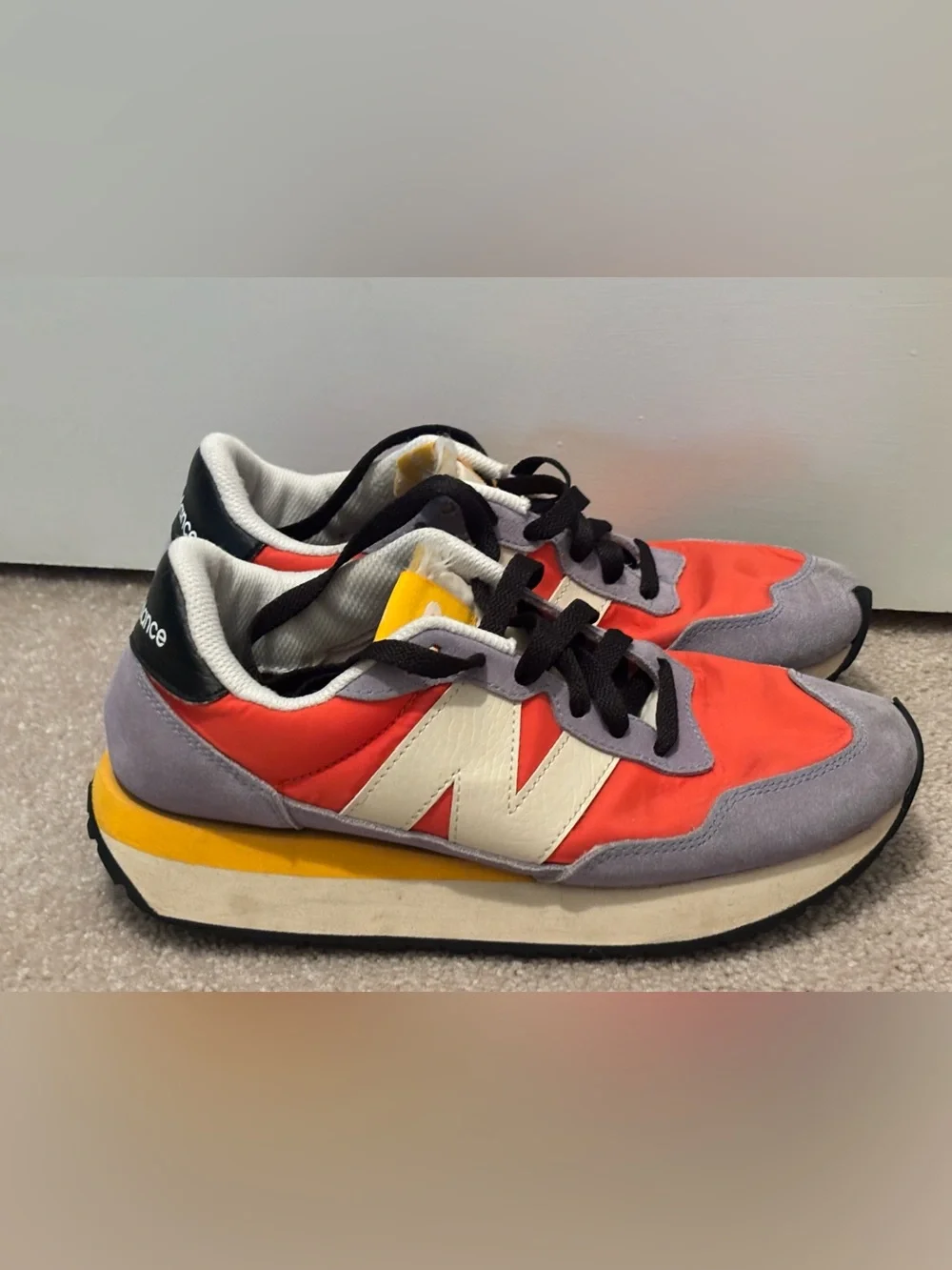 New Balance Women’s 6.5 237 Running Shoe Gray Athletic Sneaker Mustard Coral